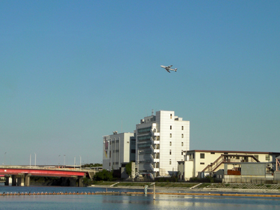 羽田が近いので、飛行機がよく見えます